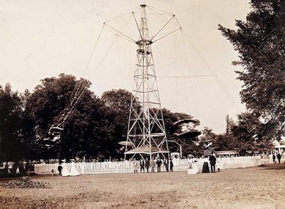 Riverside Park - Swing Ride (newer photo)
